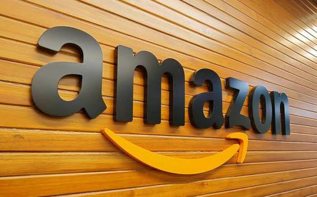 Amazon claims politics influenced the government's decision to give the deal to Microsoft, image via Getty Images