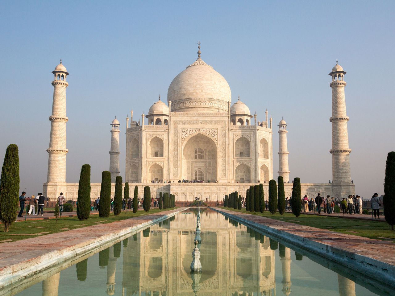 Those ordered to quarantine have been marked with inedible ink, image via Getty Images