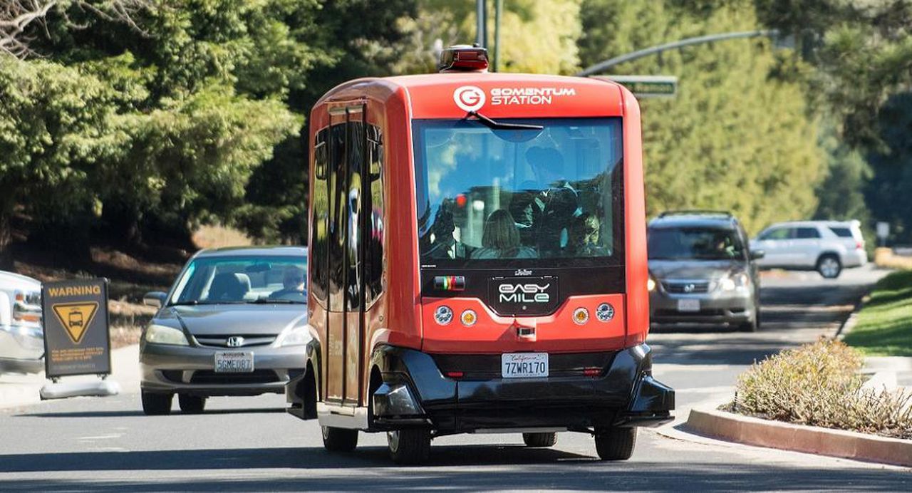 The shuttles were run by a French company, image via Noah Berger