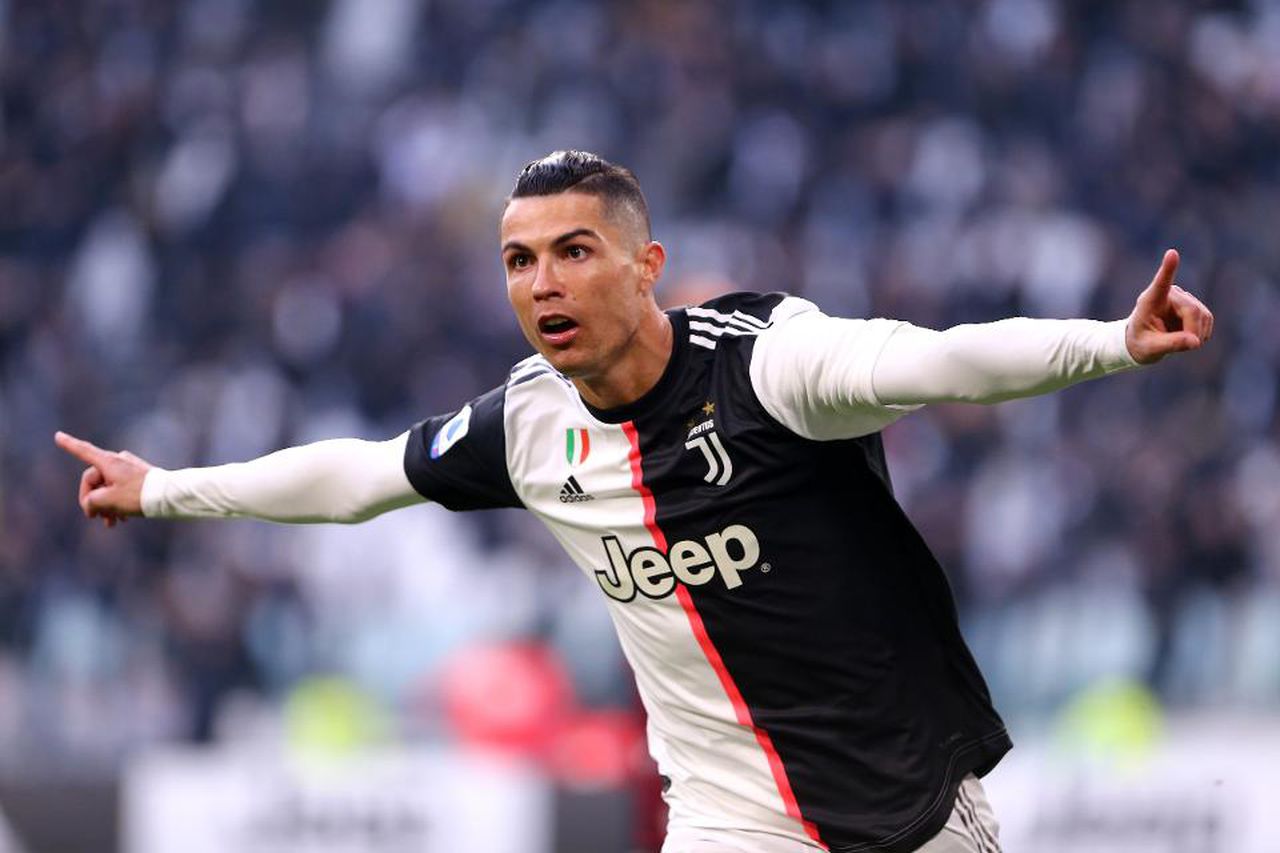 Cristiano Ronaldo expressed his happiness on twitter after playing 1000 official games, Image via Forbes