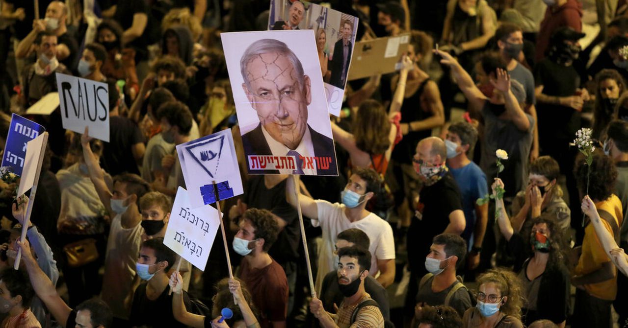 After Early Success, Israel’s Netanyahu Faces Fury for Flubbing Virus Fight
