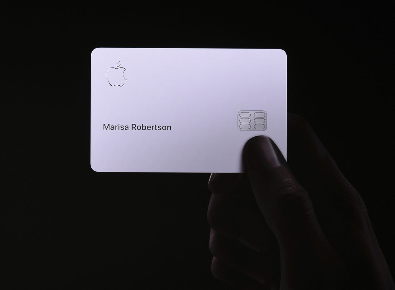 The card hinges on the Apply Pay app, image via Apple