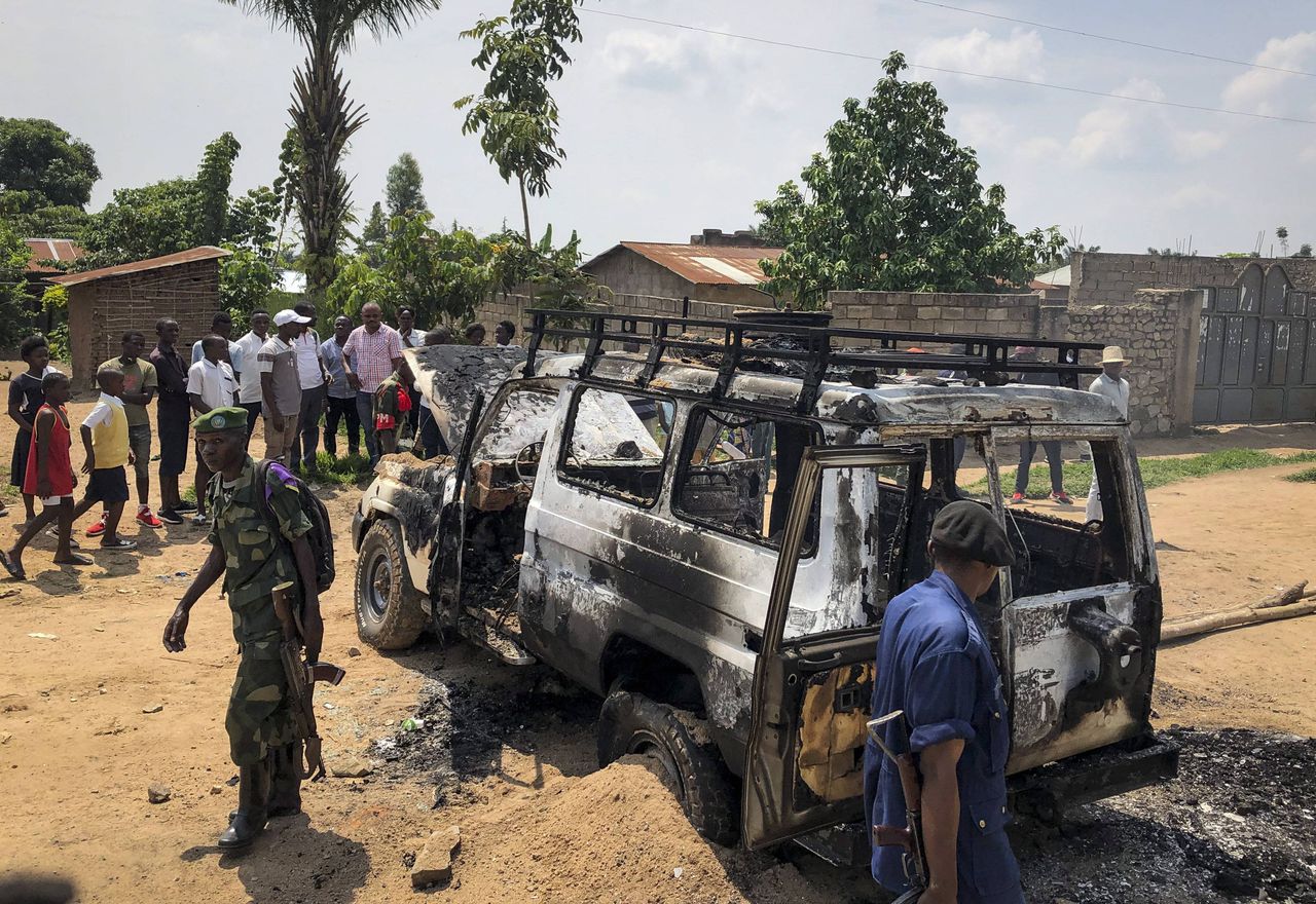 UN mission transferred to base near airport due to mob threat. Image via AP.