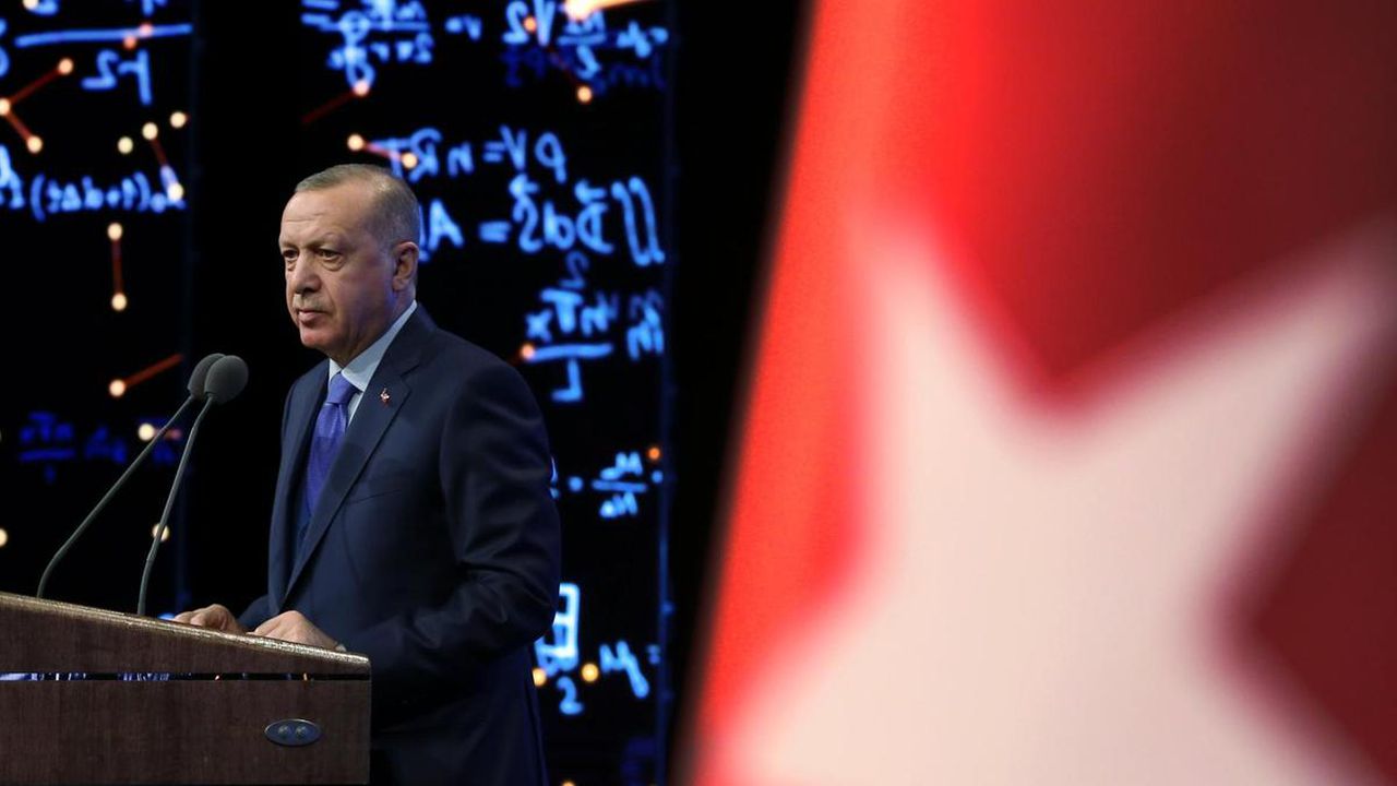 Turkey will soon vote on possible military deployment in Libya against rebel leader Haftar's offensive. Image via AP.