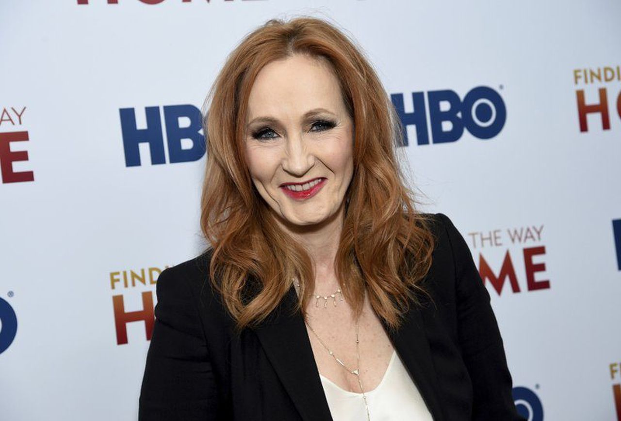 JK Rowling’s Tweets on Transgender People Spark Outrage