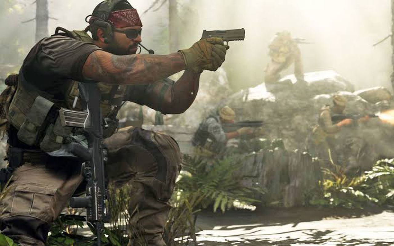 Youtubers who post simulated violence will no longer have their videos be age restricted. Image via Activision