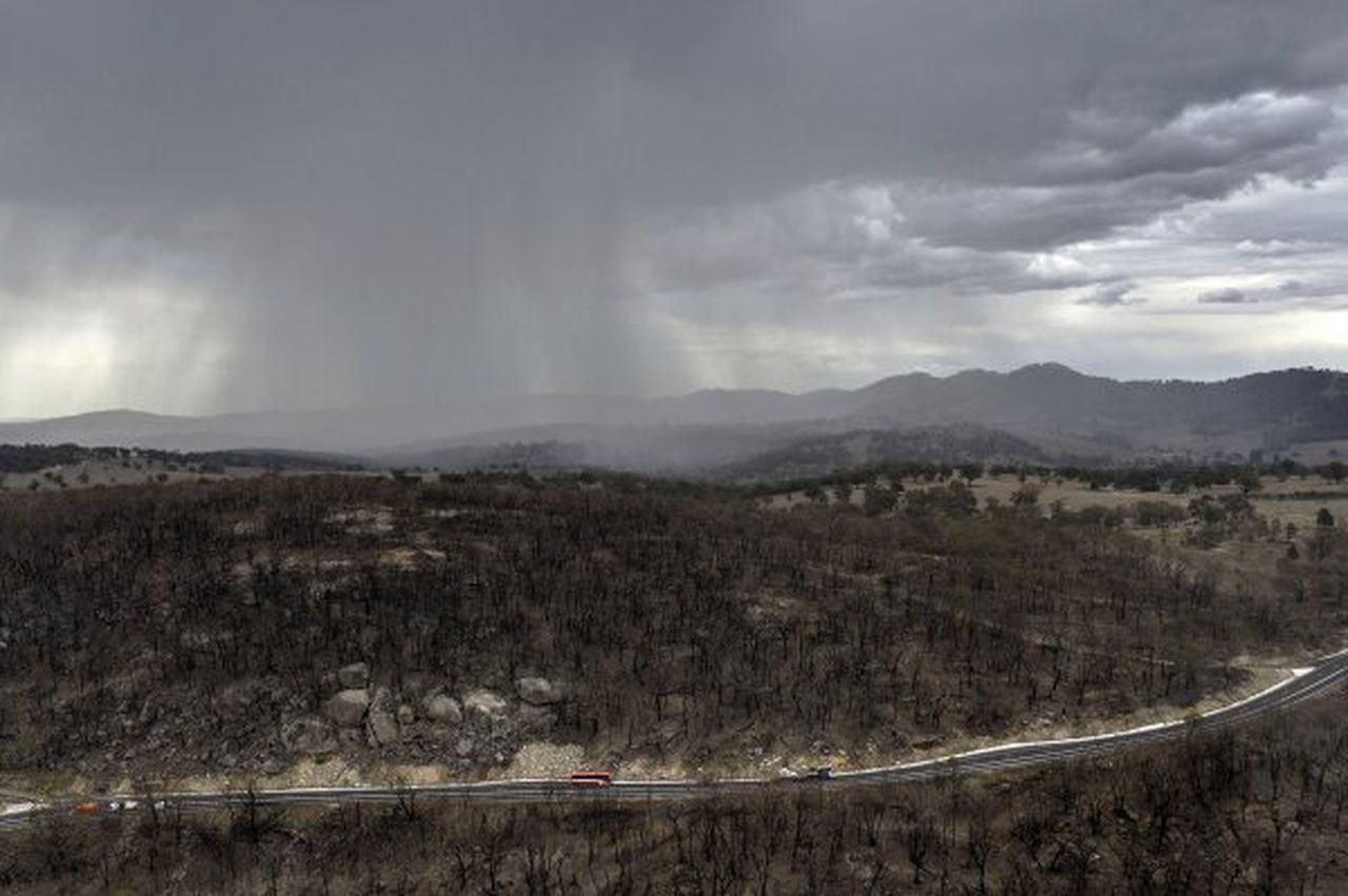 There are still 17 blazes in the region, image via Getty Images