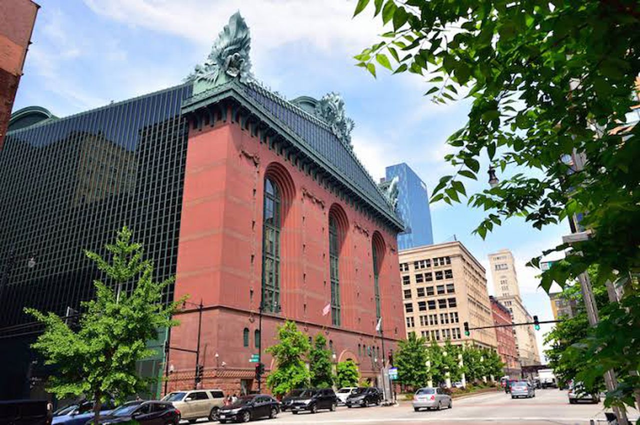 The Chicago public library, image via Getty Images