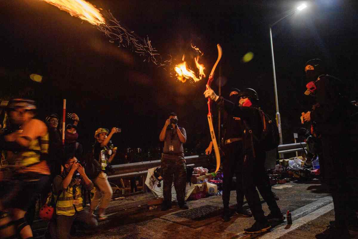 Students in Hong Kong clash with the police once again, image via AFP