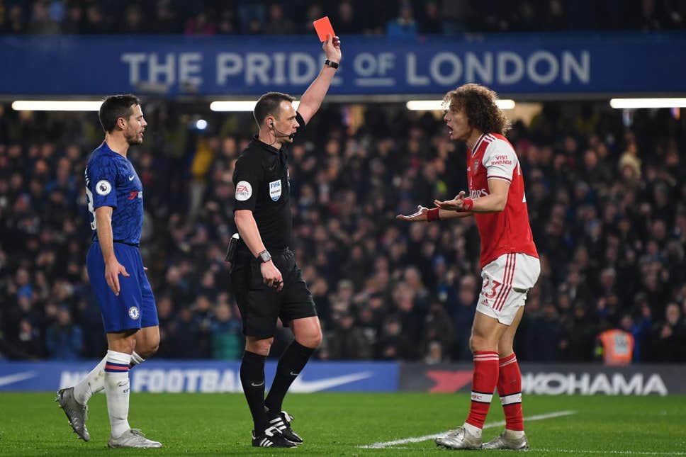 Arsenal is 10 points away from a spot in the Champions League, image via Getty Images