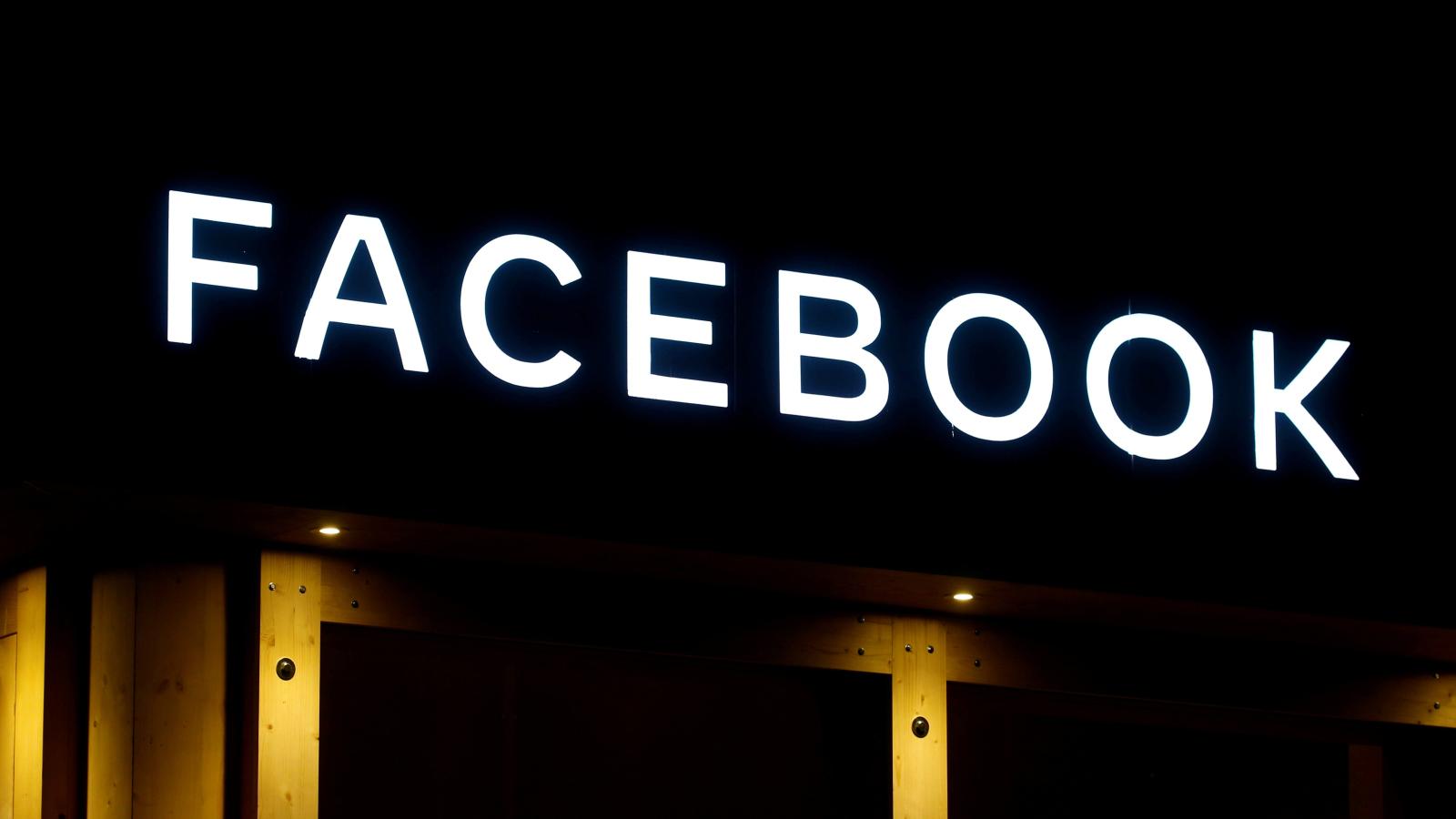 Facebook ad revenues hit by coronavirus even as more people use its services. Image via Quartz.