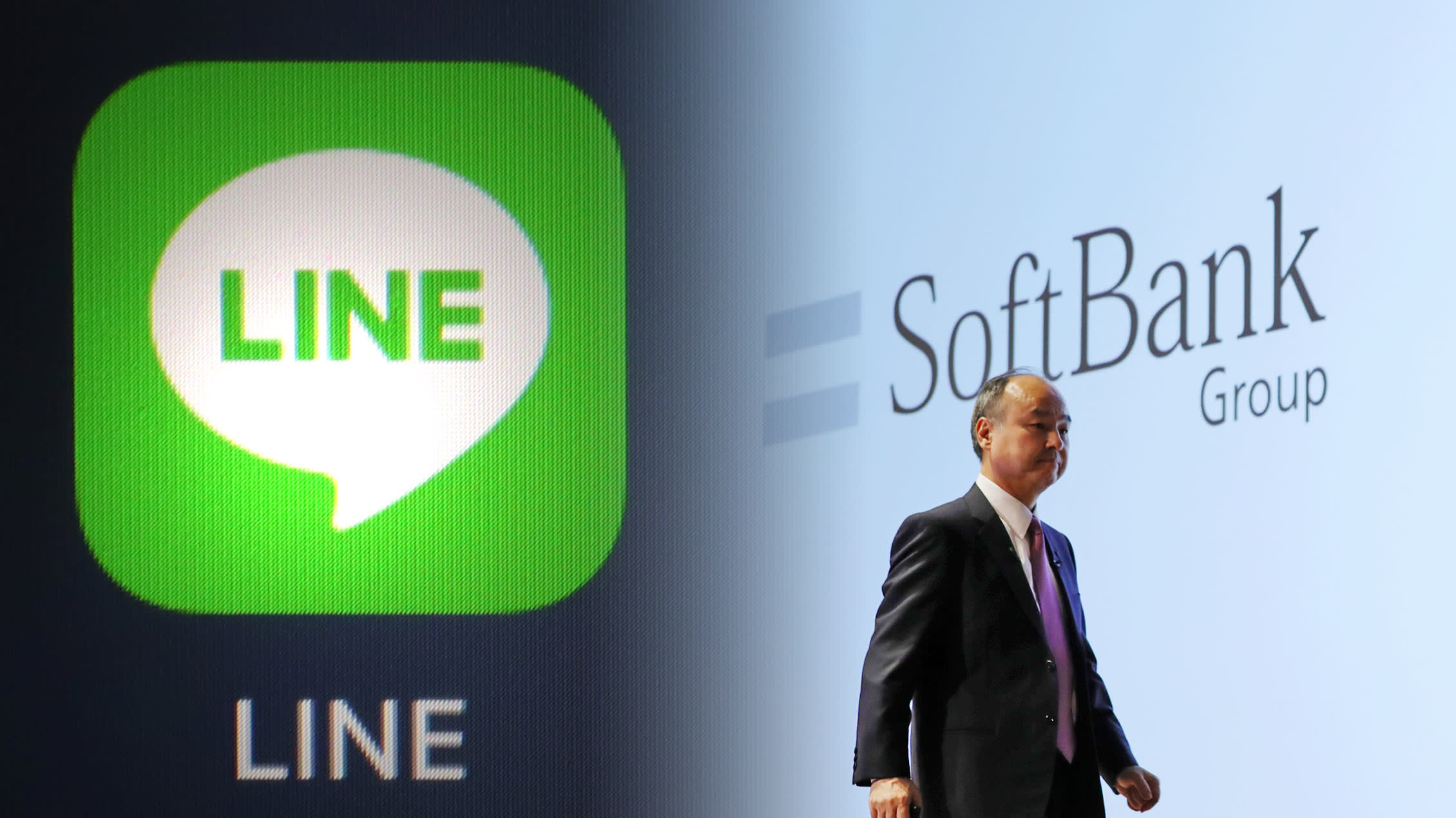 Japanese and South Korean tech giants will merge to challenge US, Chinese tech companies. Image via Ken Kobayashi.