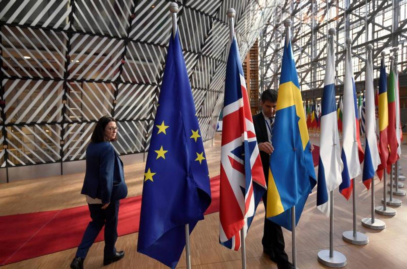Climate emergency resolution lacks unanimous support in European parliament. Image via