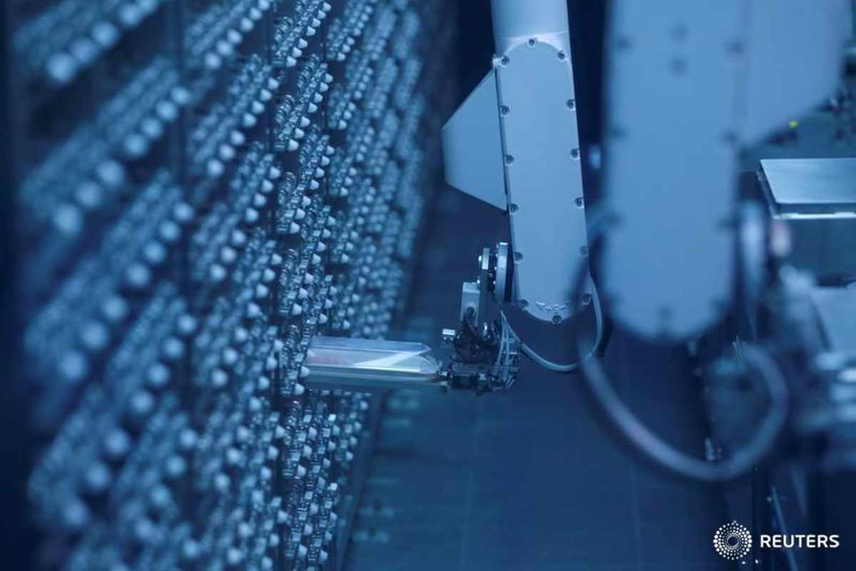 Trump administration announces plans to restrict exports of sensitive technology like AI software. Image via Reuters.