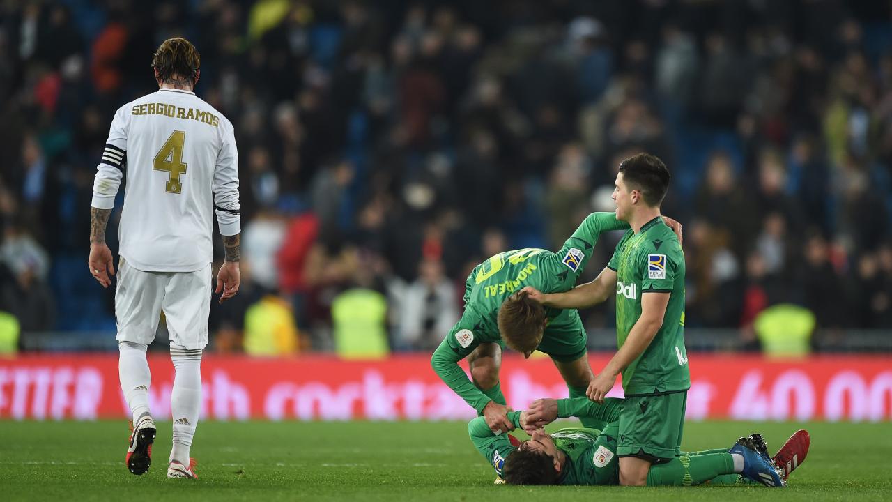 Messi remains in conflict with Barcelona's sporting director, image via Getty Images
