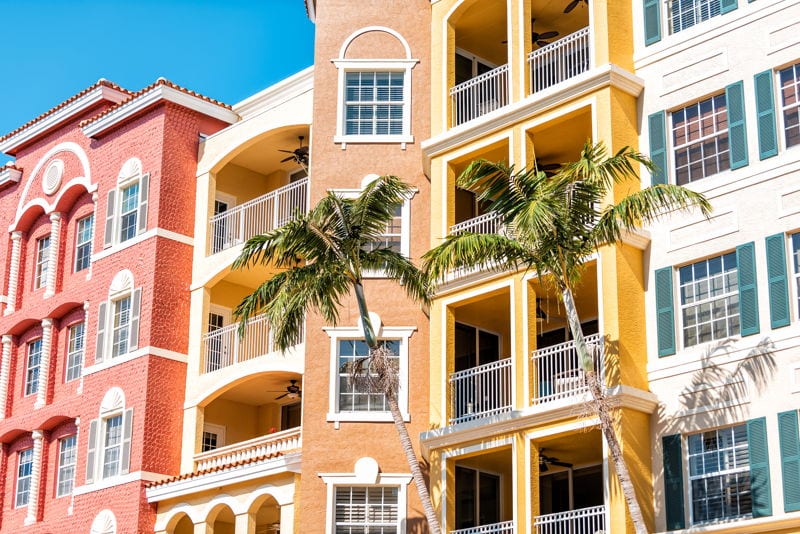 65% of the Spanish population live in flats