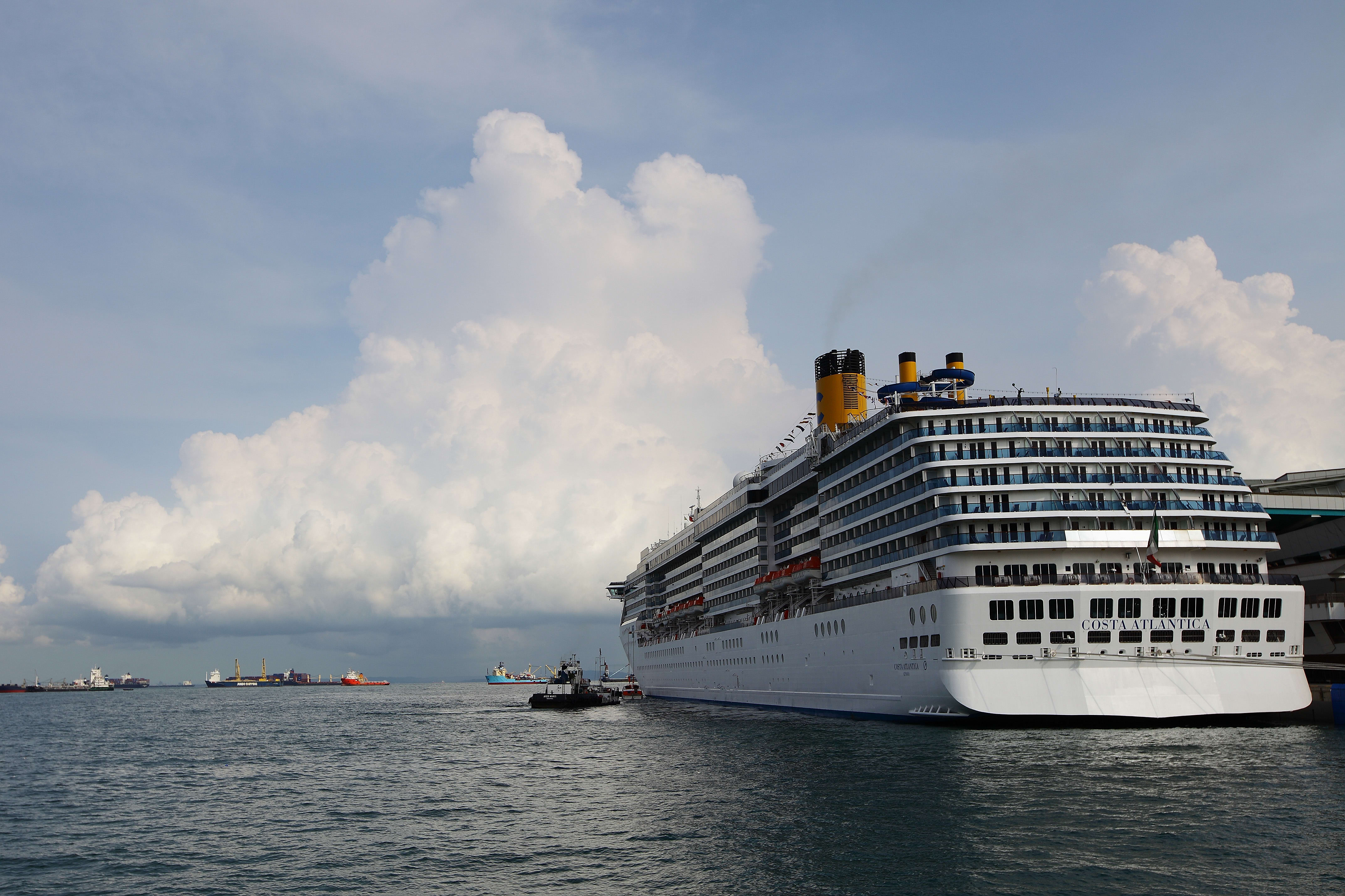 Coronavirus live updates: Japan confirms more cases on cruise ship; Bill Gates on stopping the pandemic