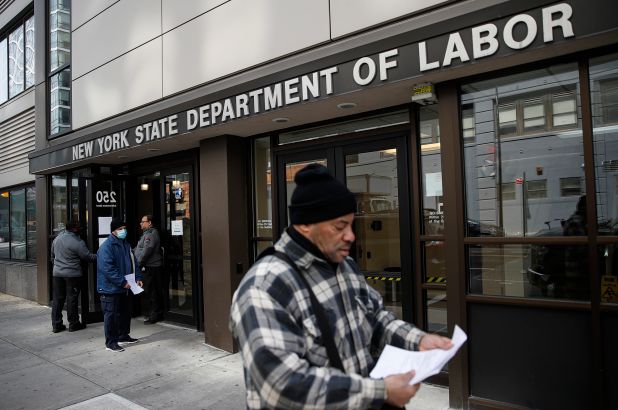 US weekly jobless claims stayed above 3 million