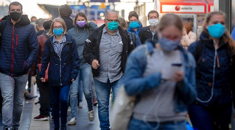 US reports 60,565 new coronavirus cases in 24 hours