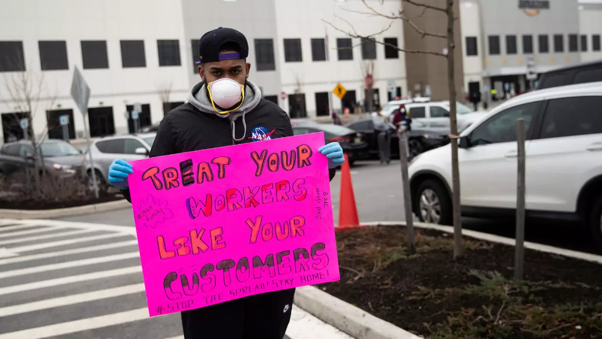 Retail giant Amazon and Whole Foods face massive worker strikes. Image via France24.