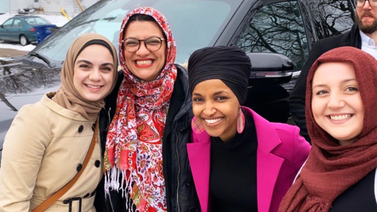 Iowa sees mosques used as satellite caucus sites for the first time in history. Image via The Daily Beast.