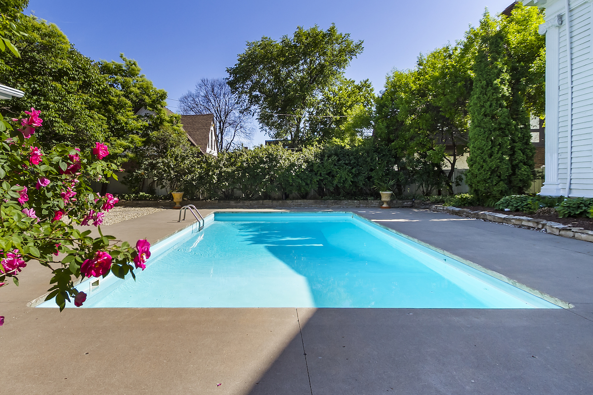 Covid-19 and swimming: The scientific factors you should know