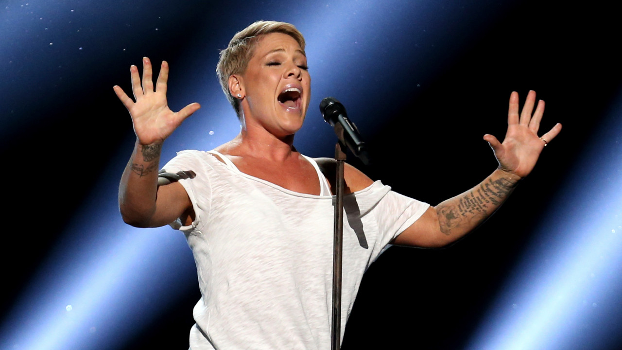 Singer Pink says she had COVID-19, gives $1M to relief funds