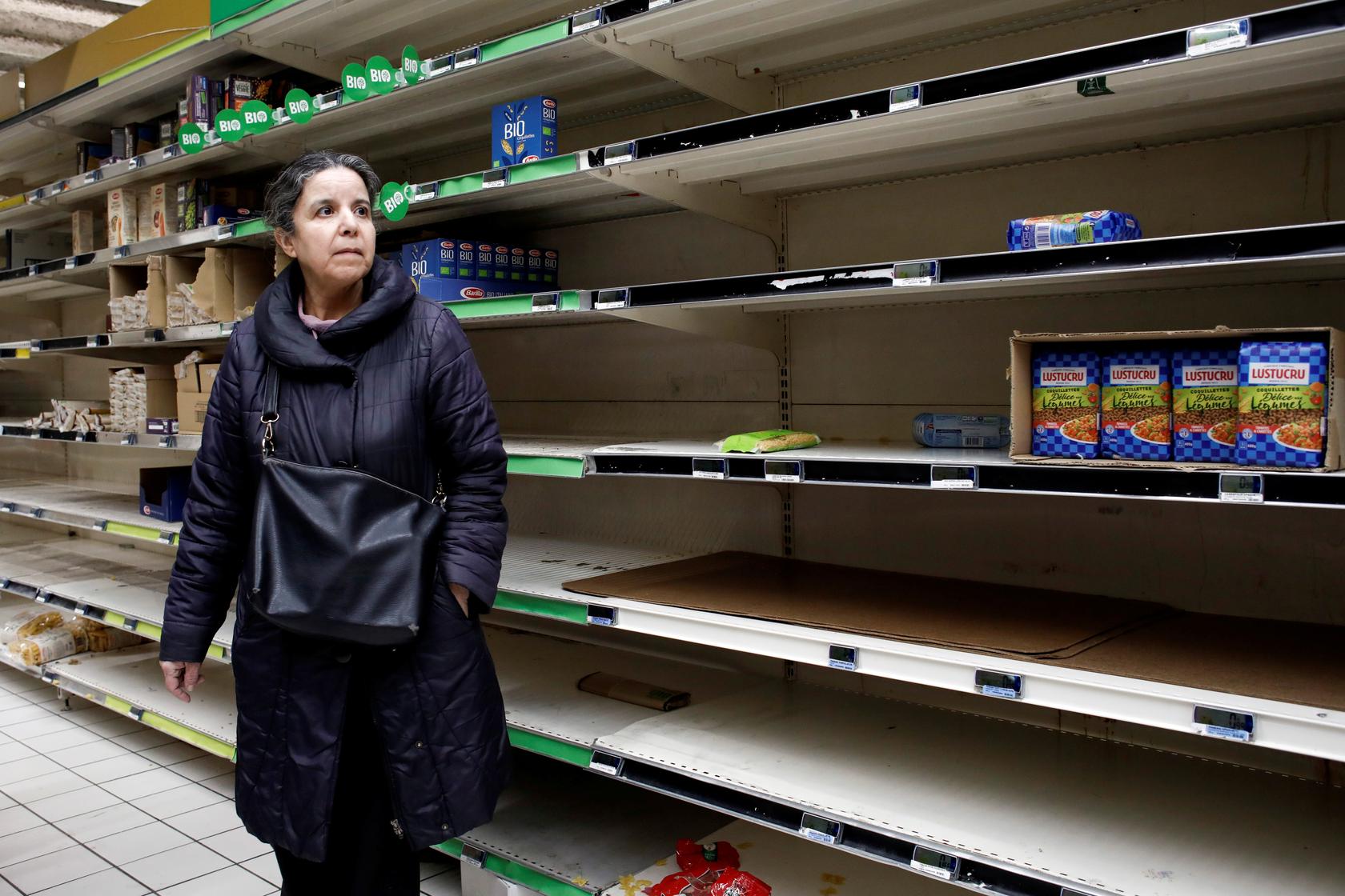 Uber Eats expands on grocery delivery in Europe amid deepening coronavirus crisis. Image via Reuters.